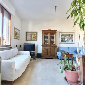  Appartamento La Tua Casa A Con Parcheggio Privato Per 2 Auto Italia